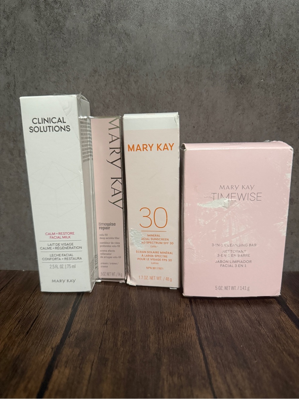 Mary Kay Skincare 4 Pc Facial Milk Wrinkle Filler SPF 30 Sunscreen Cleansing Bar